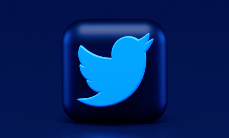 impact of social media on youth essay